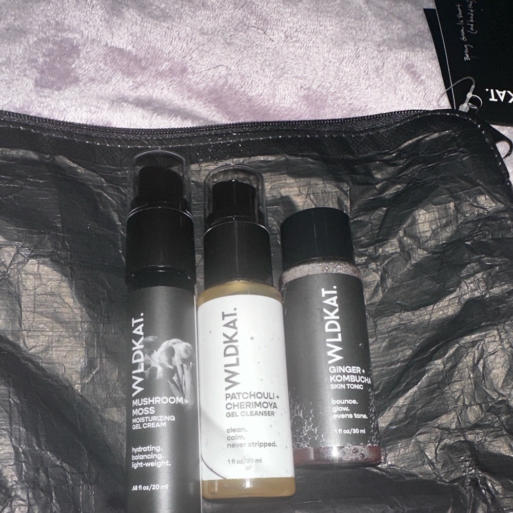 Wldkat | Glow-To-Go Refillable Travel Kit
